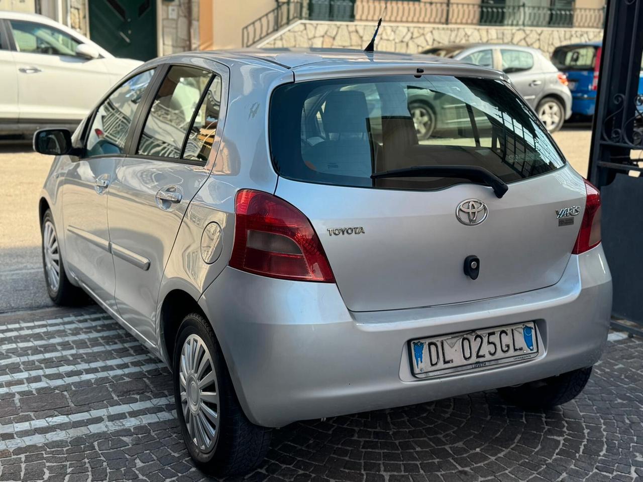 Toyota Yaris 1.3 5 porte Navi