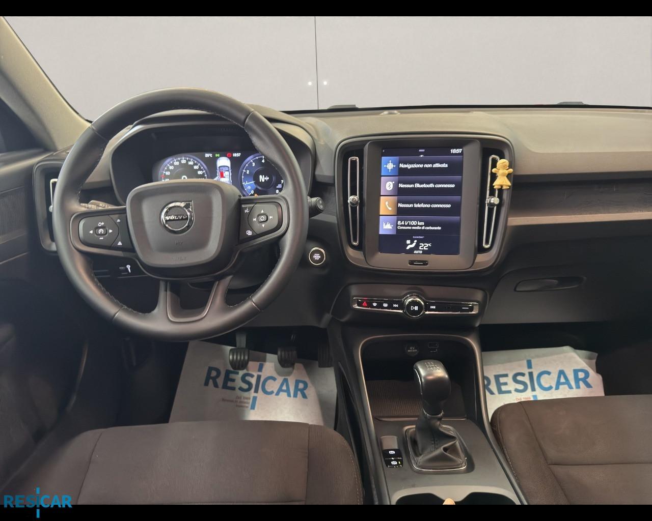VOLVO XC40 1.5 t2 Essential