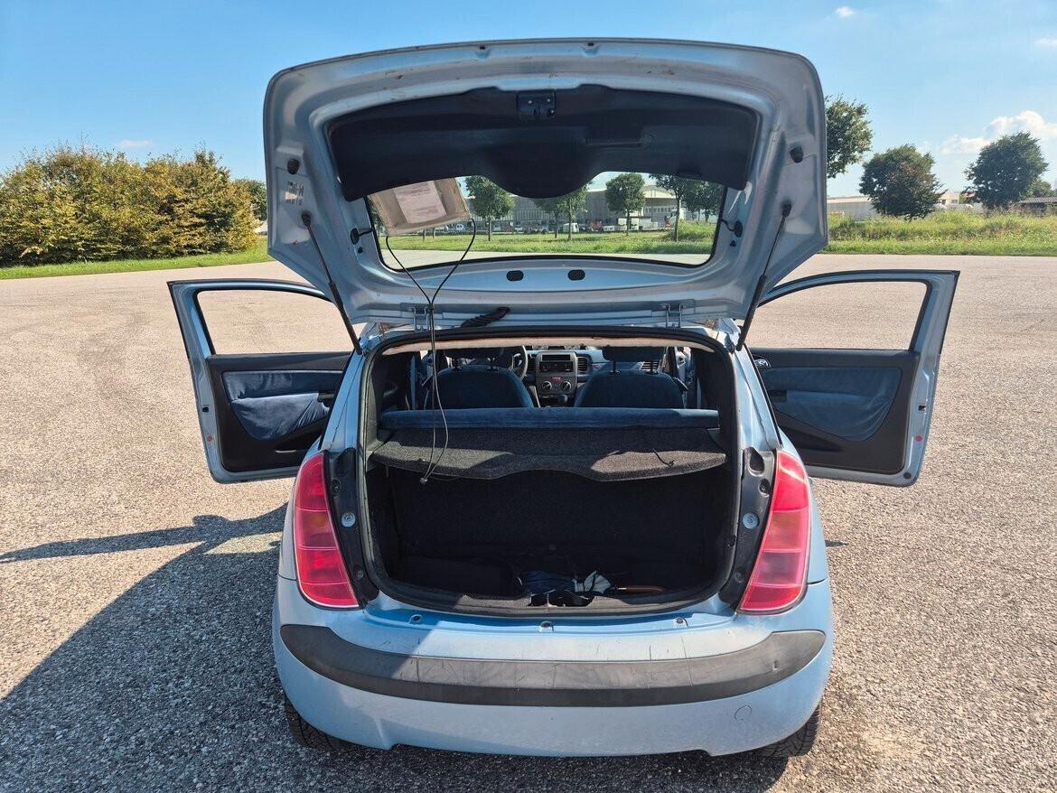 Lancia Ypsilon 1.2 Argento ok neopatentato TAGLIANDATA E REVISIONATA