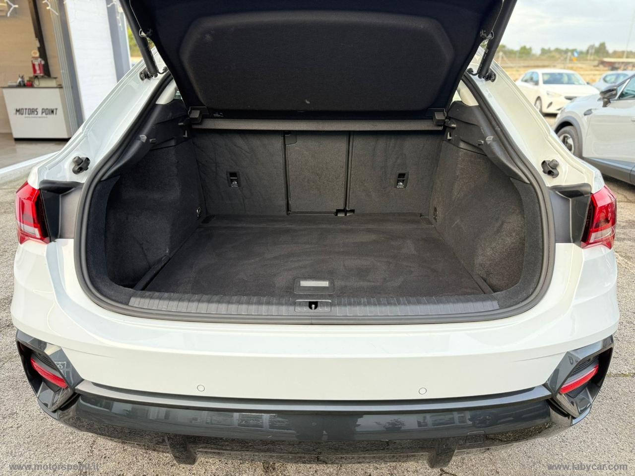 AUDI Q3 SPORTBACK 35 TDI S tronic Business Plus