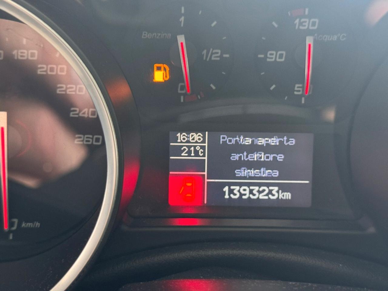 Alfa Romeo Giulietta Super Benzina 1.4 Turbo 120 CV