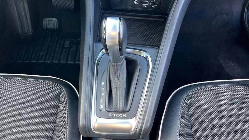 Renault Captur 1.6 E-Tech full hybrid Rive Gauche 145cv auto 1.6 E-TECH FULL HYBRID RIVE GAUCHE 145CV AU