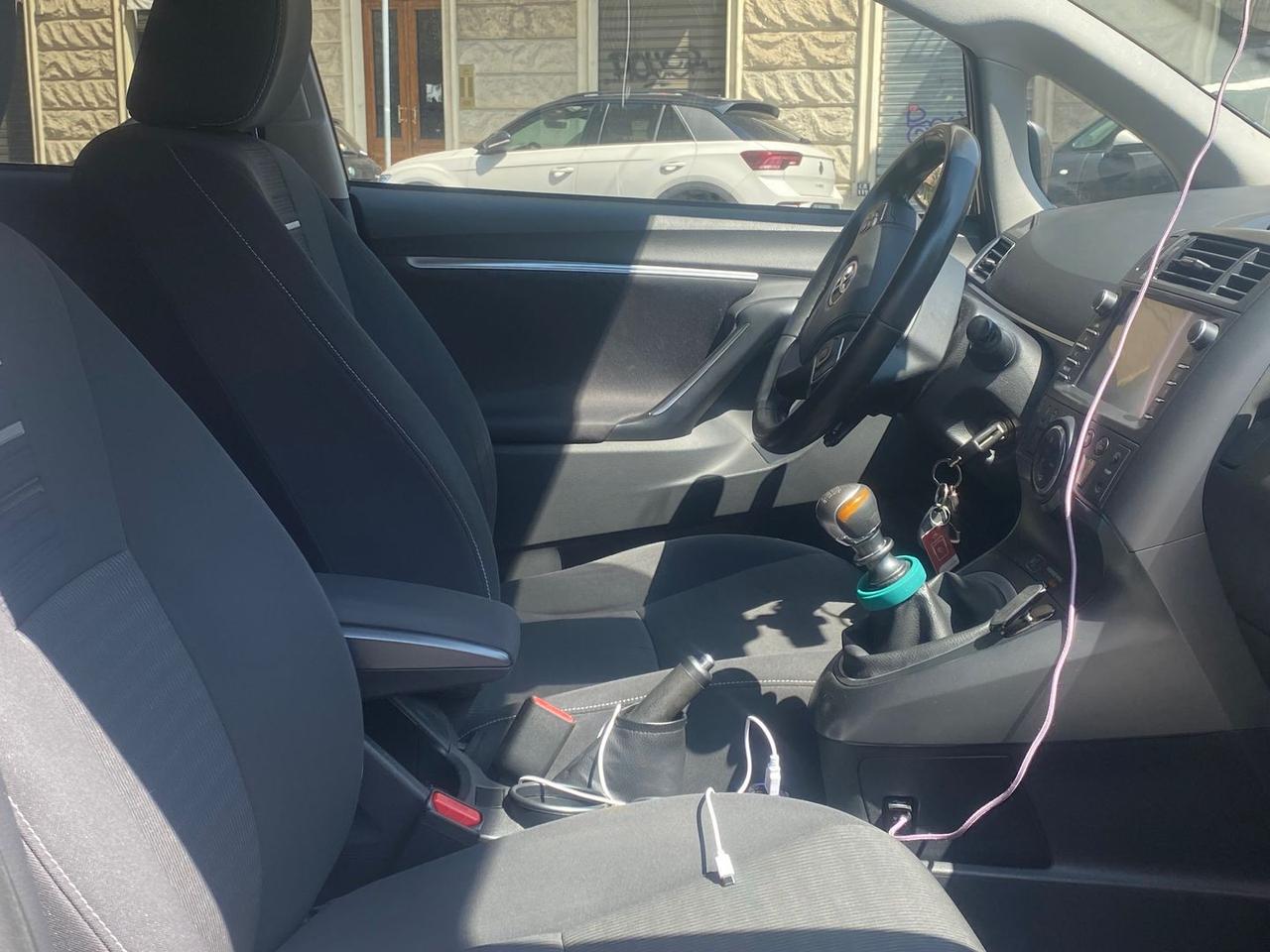 Toyota Verso D-4D Active #11975