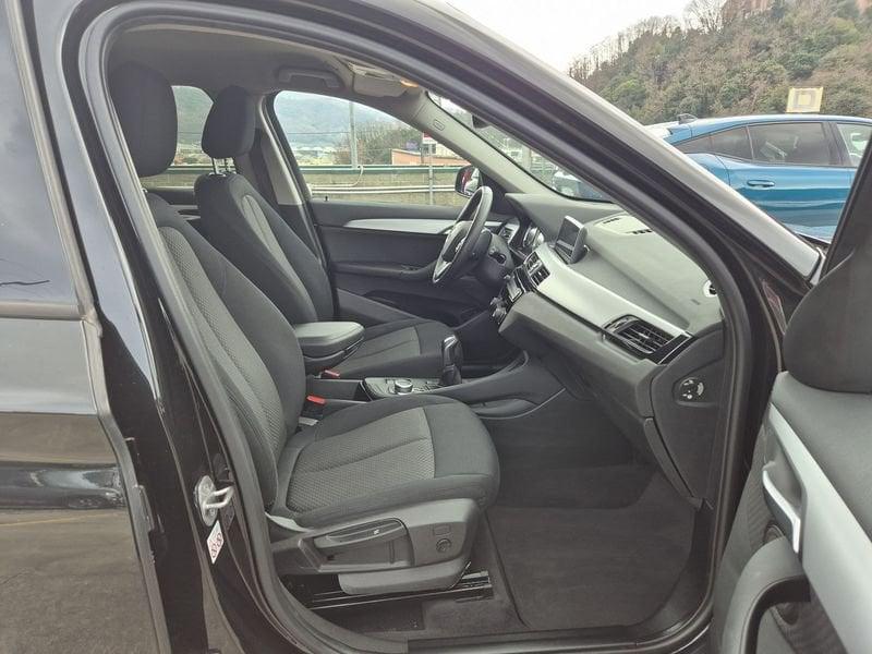 BMW X1 sdrive18i Advantage 136cv