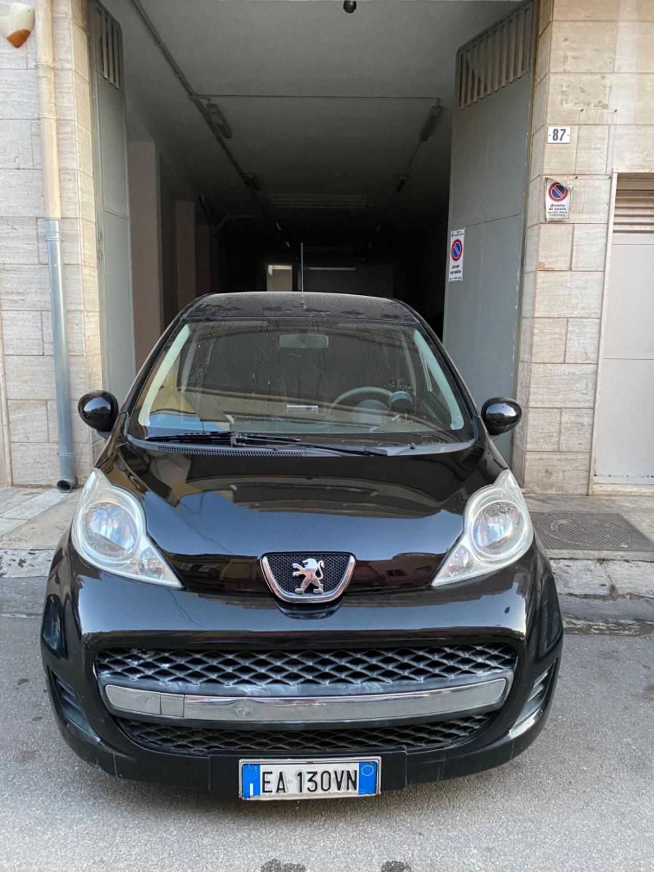 Peugeot 107 1.0 68CV 5p. Sweet Years
