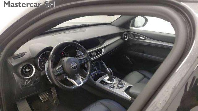 ALFA ROMEO Stelvio 2.2 TD 160 CV Sprint AT8 RWD TG : GJ286AW