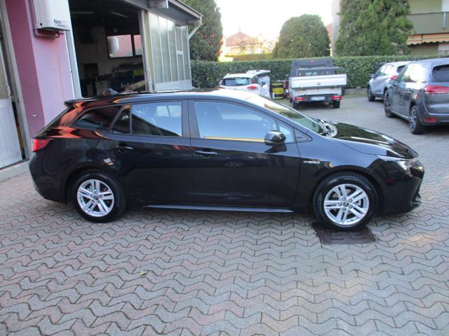 TOYOTA Corolla Touring Sports 1.8 Hybrid Business