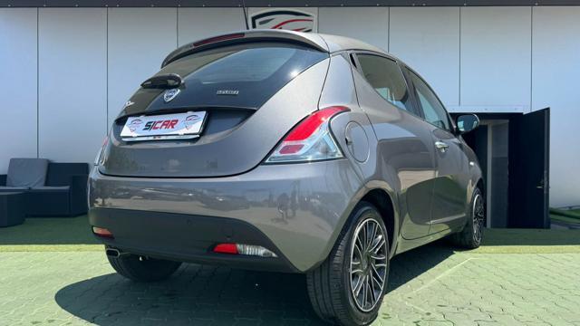 LANCIA Ypsilon 1.0 FireFly 5 porte S&S Hybrid Gold