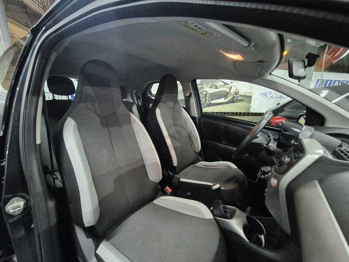 TOYOTA - Aygo - 1.0 VVT-i 69 CV 5 porte x-clusiv