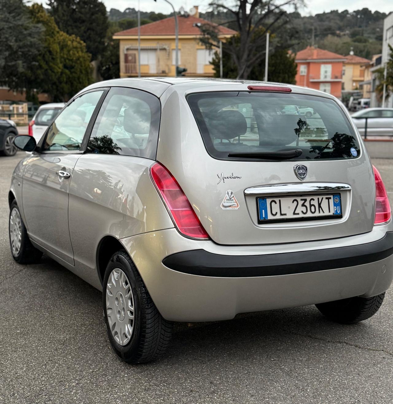 Lancia Ypsilon 1.2 Argento