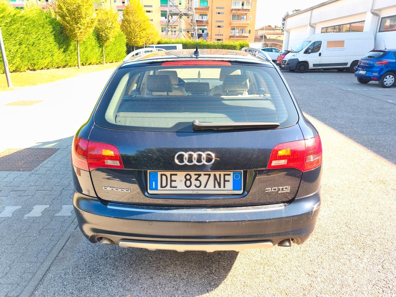 Audi A6 allroad 3.0 V6 TDI PELLE BEIGE