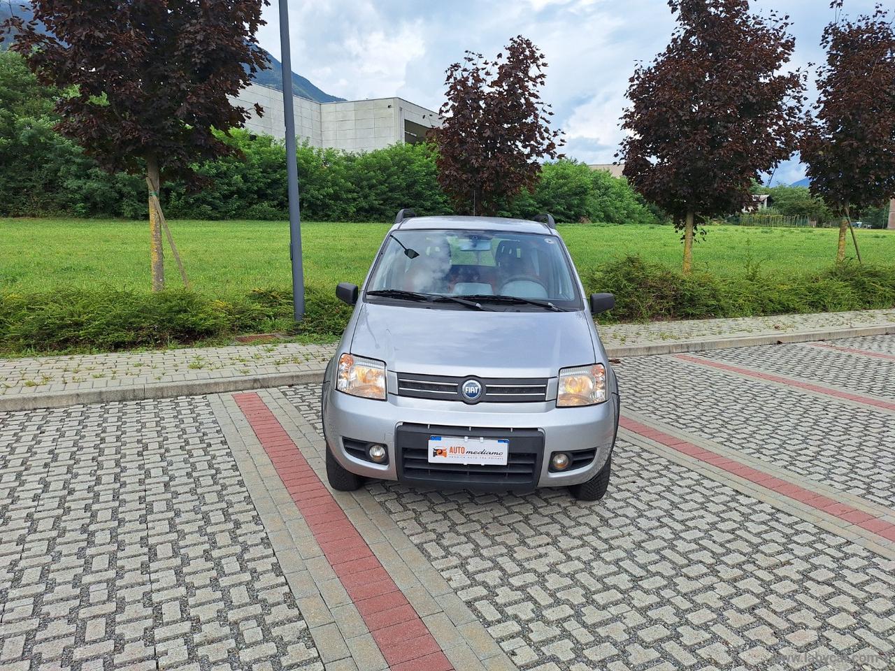 FIAT Panda 1.3 MJT 16V 4x4 Climbing