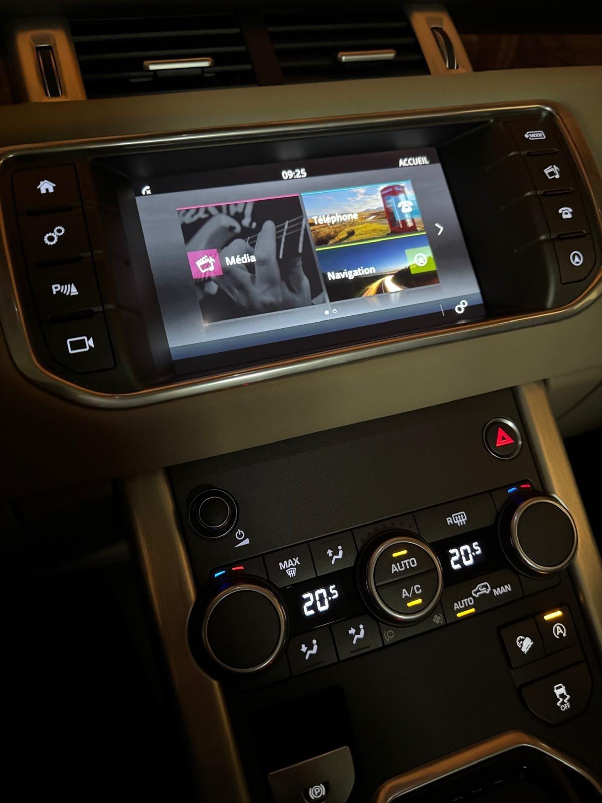 Land Rover Range Evoque 2.0 Si4 5p. Autobiography