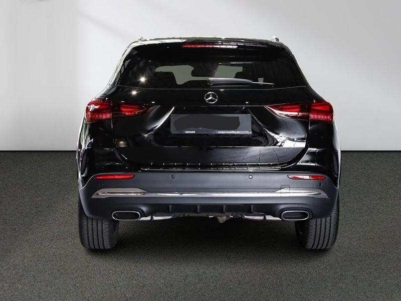 Mercedes-Benz GLA GLA 200 Automatic AMG Line Advanced Plus Camera 19" Mbux