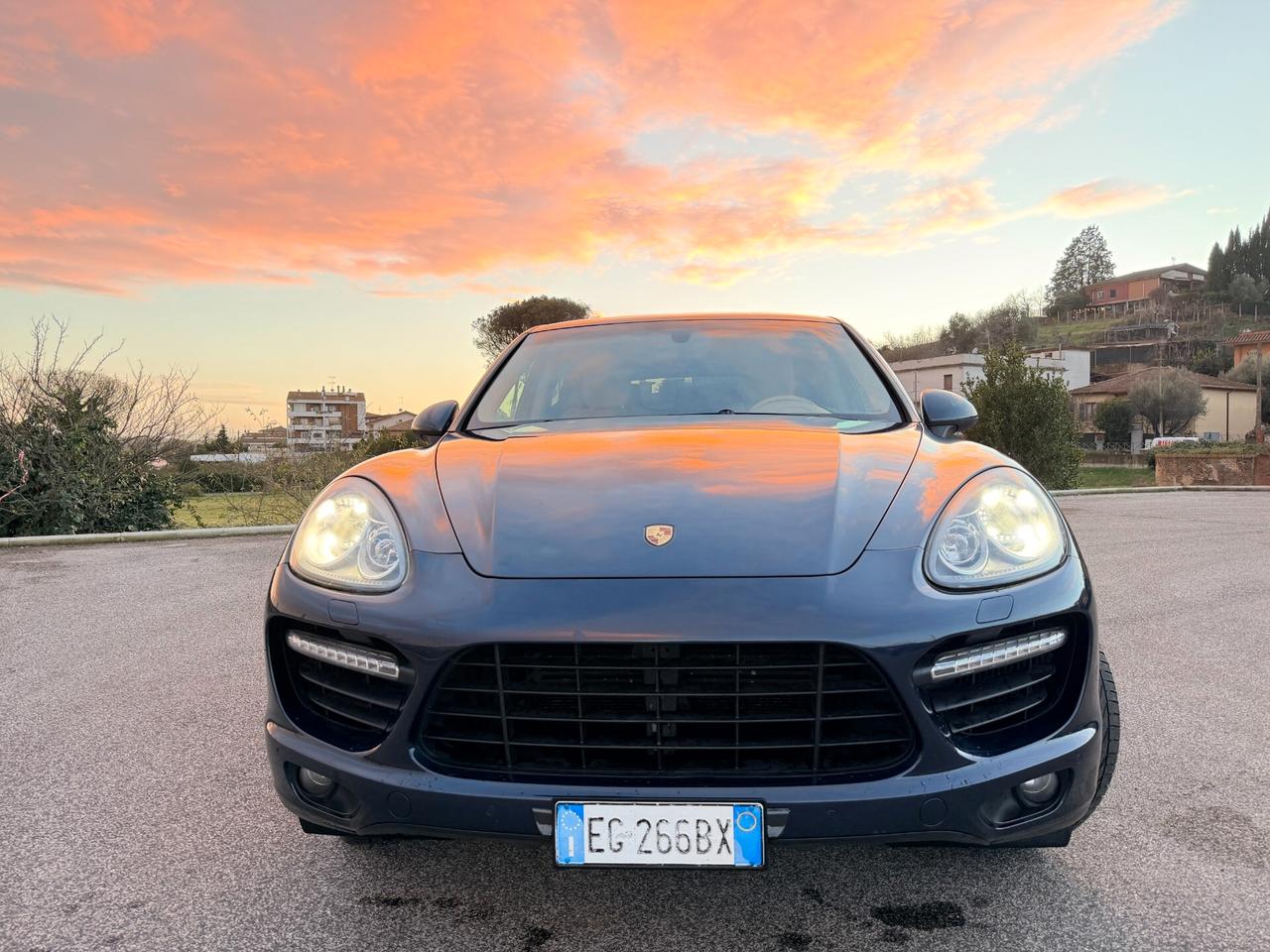 Porsche Cayenne 4.8 Turbo FULL PORSCHE SERVICE HISTORY