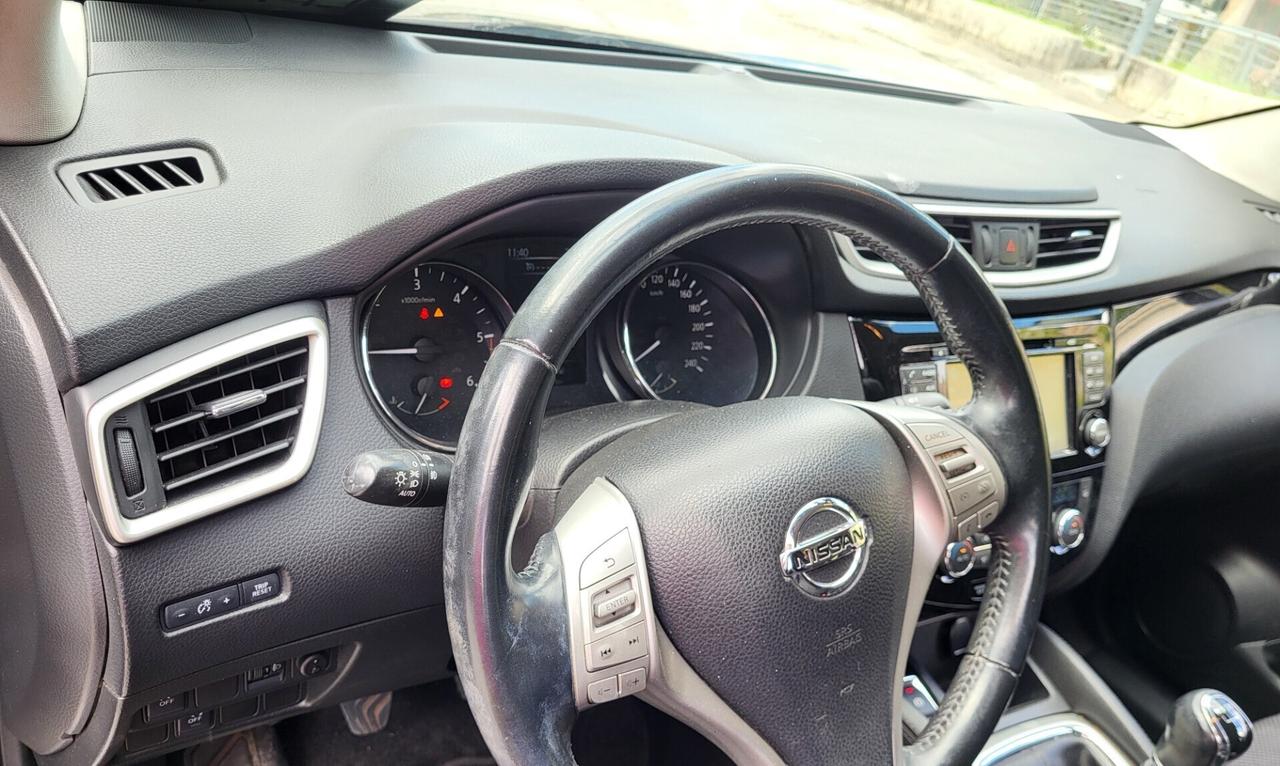 Nissan Qashqai 1,5 dCi-UNICO PROPR-NAVI-TELECAMERA