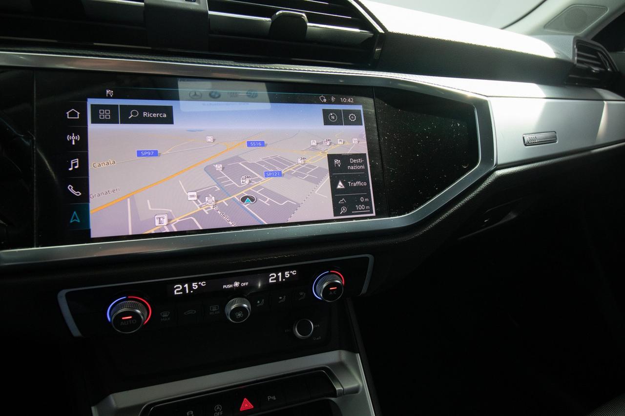 Audi Q3 2.0 Tdi S-tronic 150 Cv Business