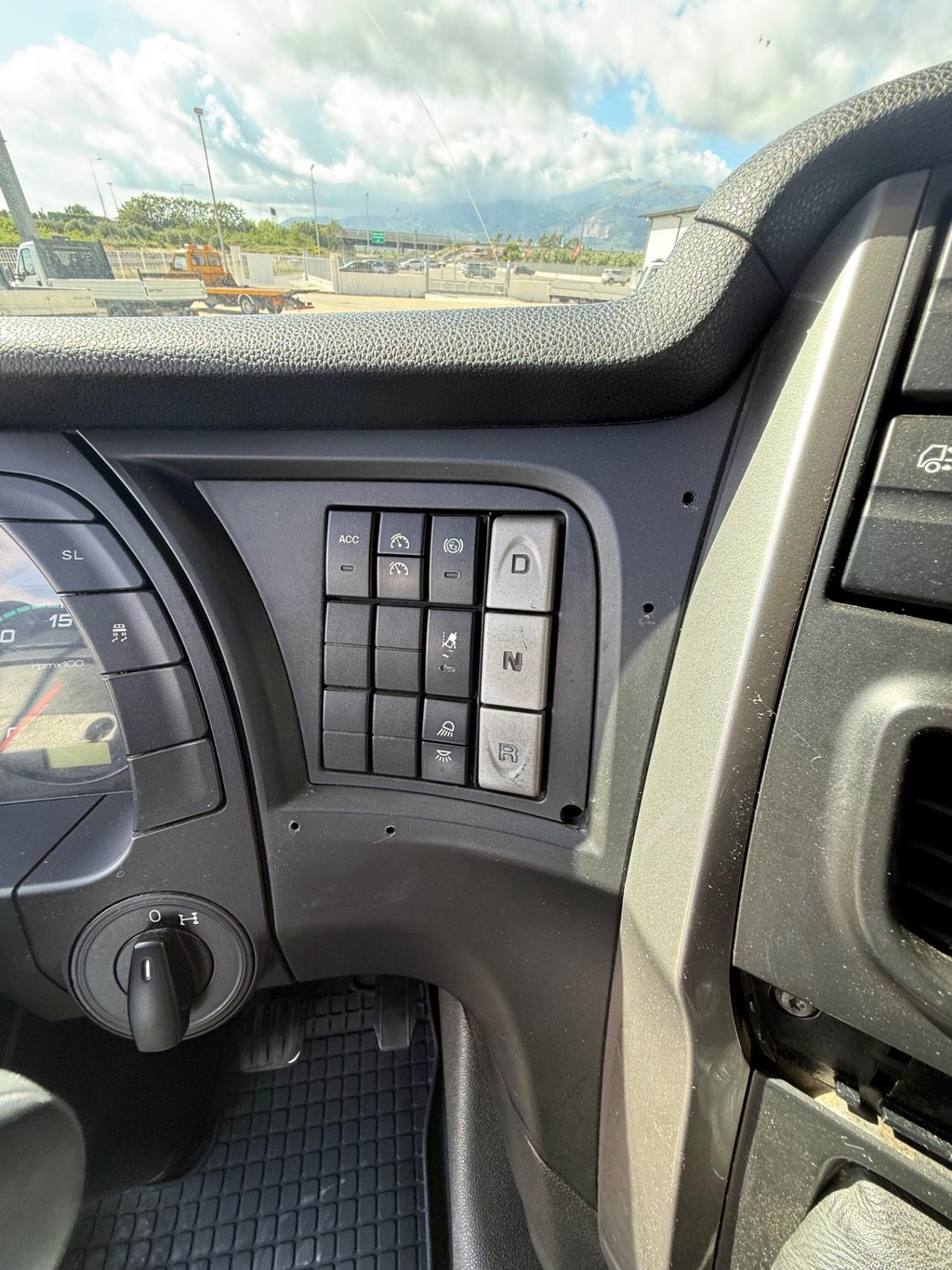 Iveco 460