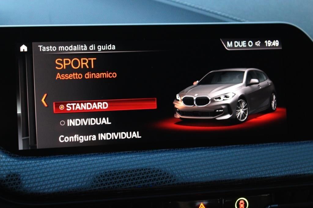 BMW 118 d Aut. *Pelle *Luci Ambiente *23.000 KM