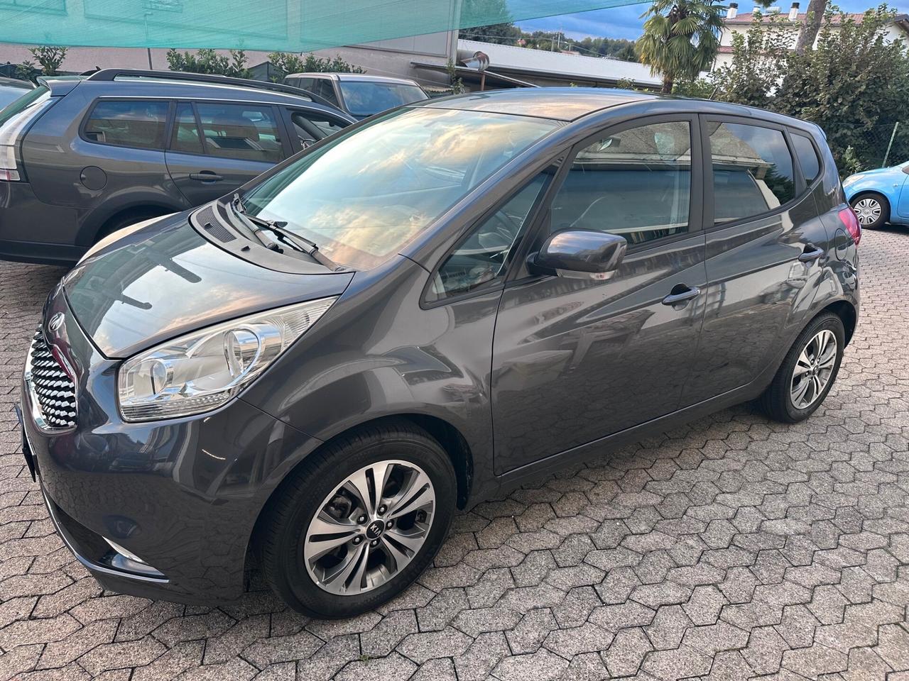 Kia Venga 1.4 CRDi 90CV Cool*EURO6*NAVI*CAM
