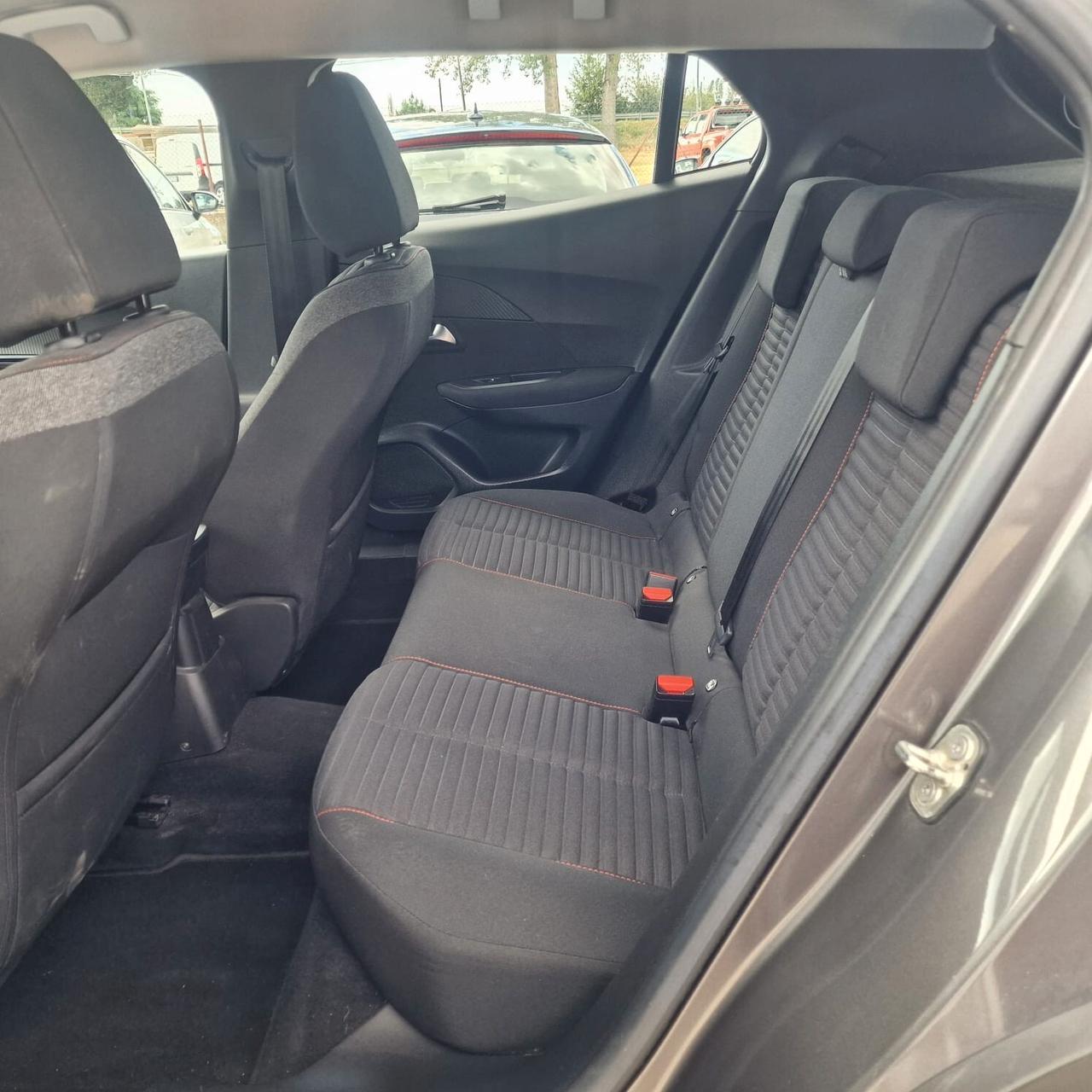 Peugeot 2008 BlueHDi 110 S&S Allure Pack UNICO PROPRIETARIO CRONOLOGIA UFFICIALE