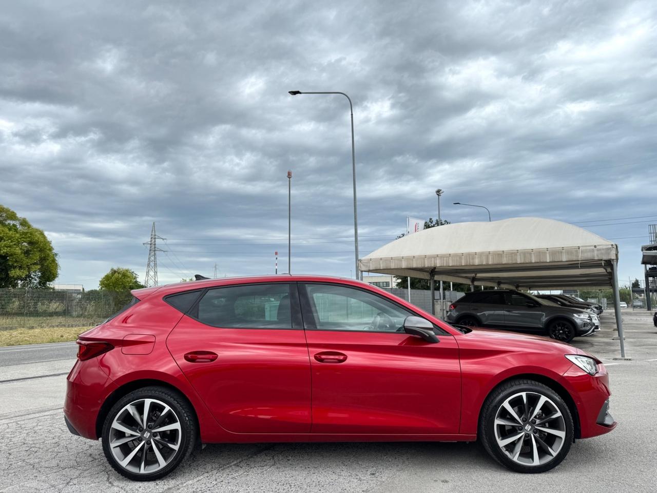 SEAT LEON 1.5 Tgi FR Metano - Led Navi 18