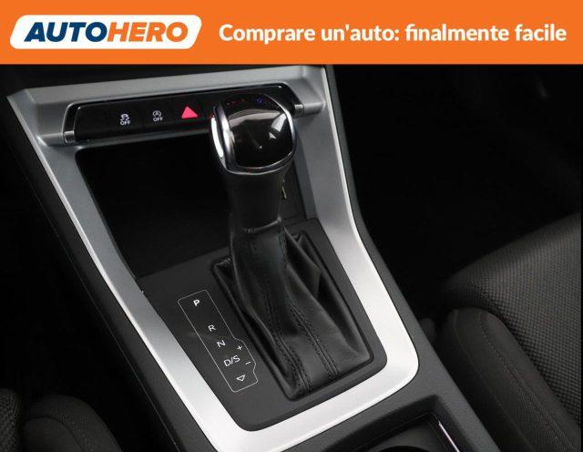 AUDI Q3 40 TFSI quattro S tronic Business Advanced