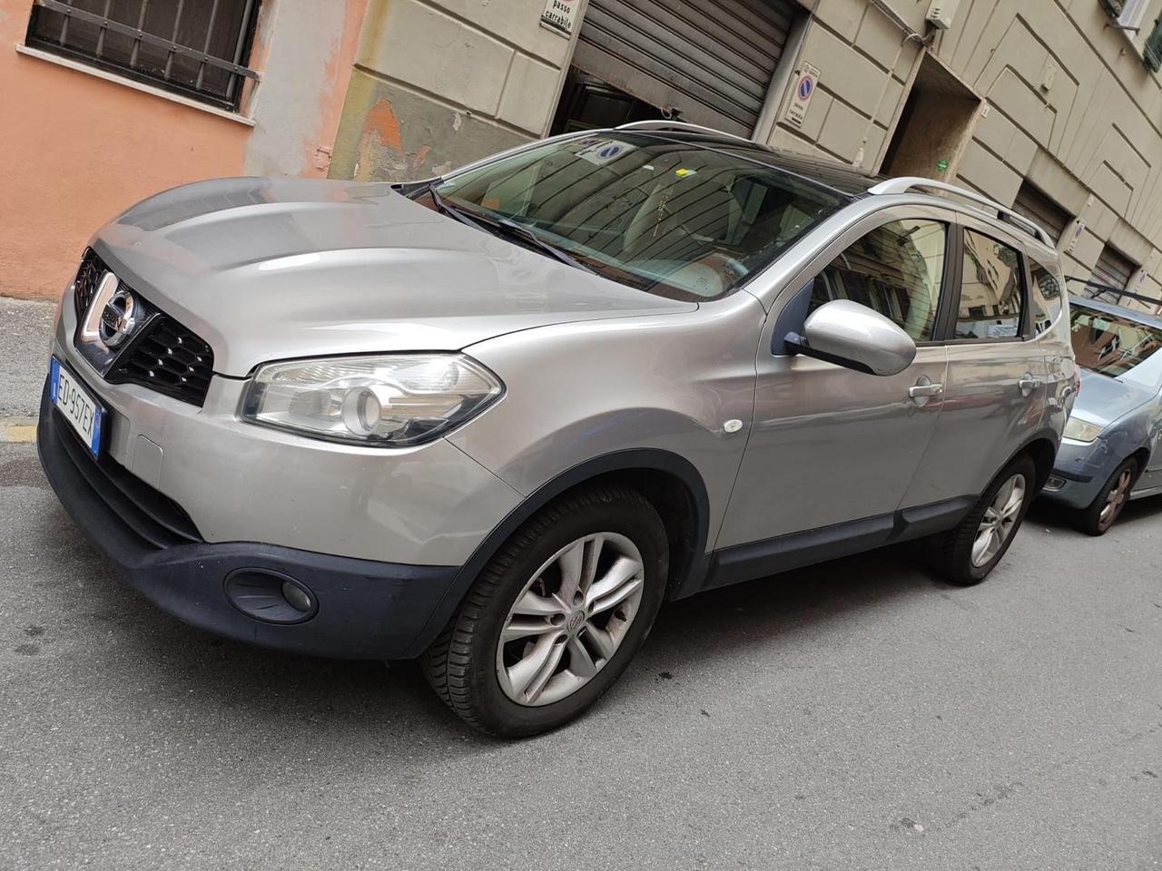 Nissan Qashqai Qashqai+2 2.0 dCi DPF Tekna