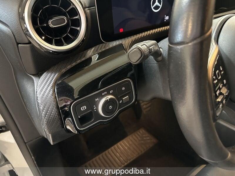 Mercedes-Benz Classe A - W177 2018 Diesel A 180 d Business auto