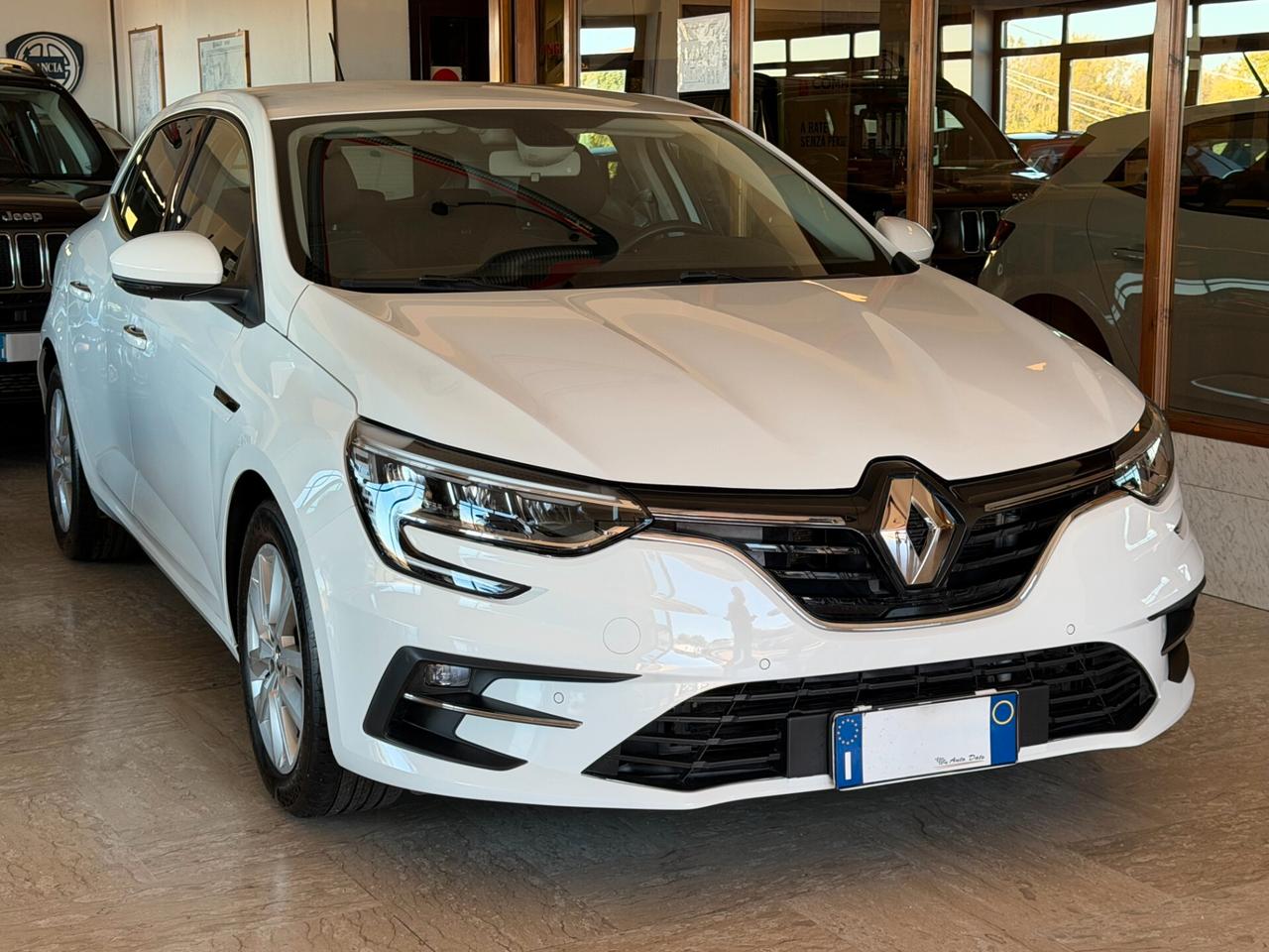 Renault Megane 1.5 BLUEDCI 115 cv. 5 porte BUSINESS (Nav)