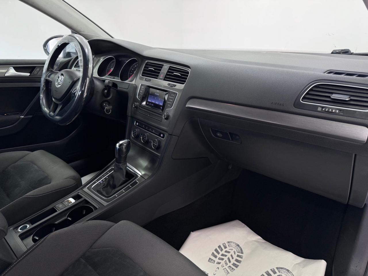 Volkswagen Golf Business 1.6 TDI DSG 5p. Highline BlueMotion Technology