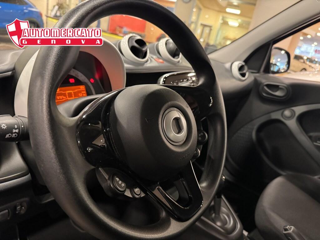 Smart fortwo EQ Pure