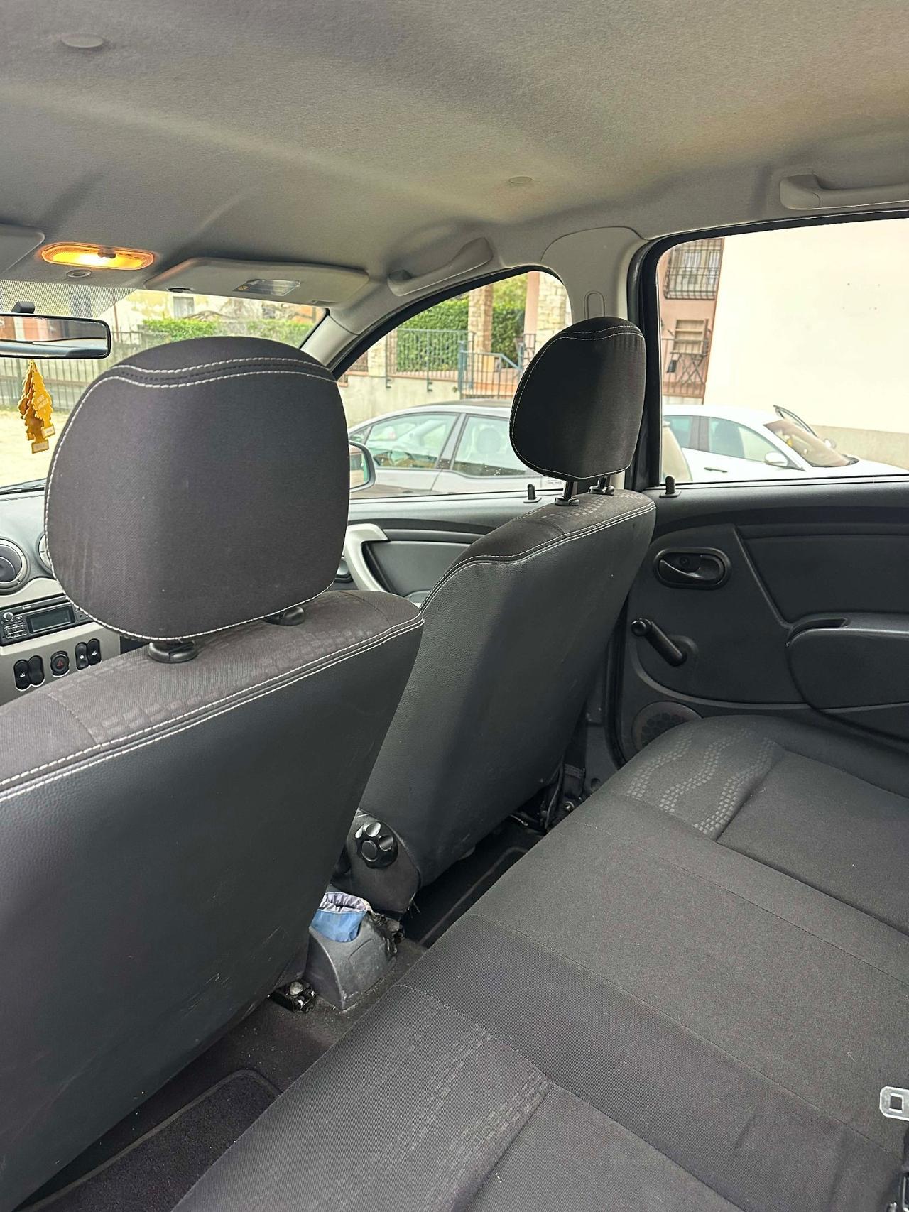 Dacia SANDERO STEPWAY 1.6 8V GPL 85CV NEOPAT KMCERT GARANZ