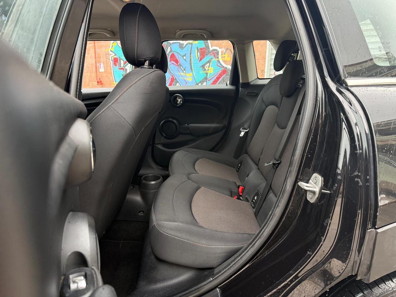 Mini 1.5 Cooper 5 porte 1.5 TURBO BENZINA 136CV CON 120MILA KM