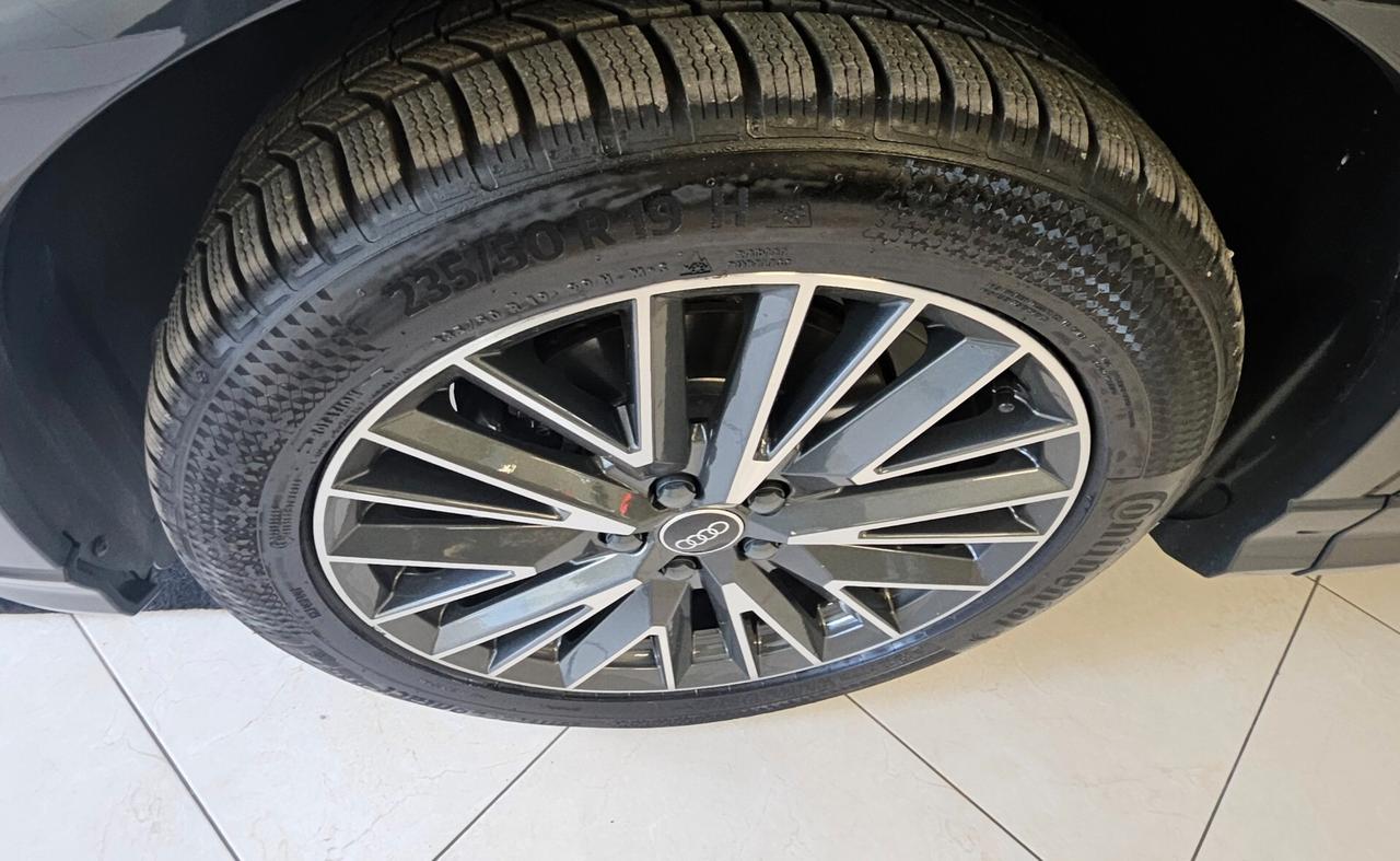 Audi Q3 35 TDI S tronic Business Advanced