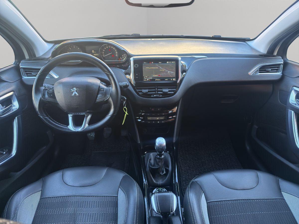 PEUGEOT - 2008 - 1.6 BlueHDi 102cv Black Matt bianco perla