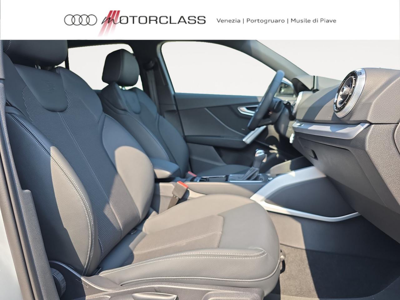Audi Q2 35 2.0 tdi identity black s tronic