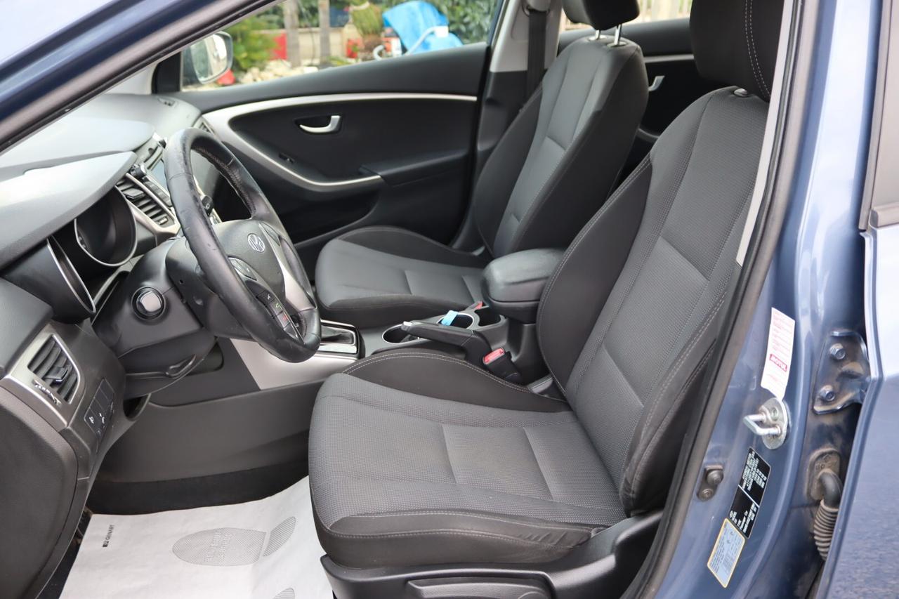 Hyundai i30 1.6 CRDi 5p. Comfort A/T