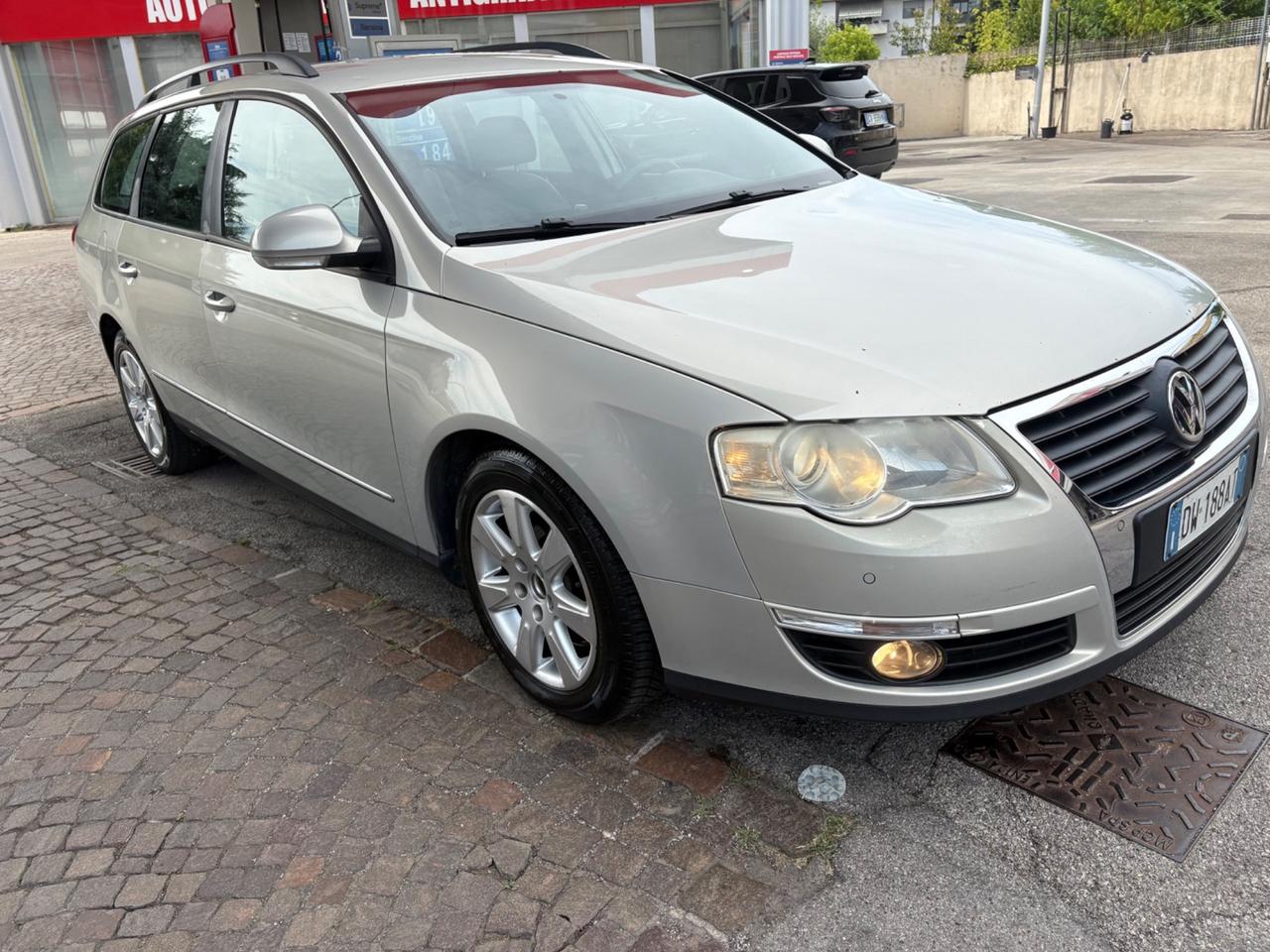 Volkswagen Passat 2.0 TDI . Highline