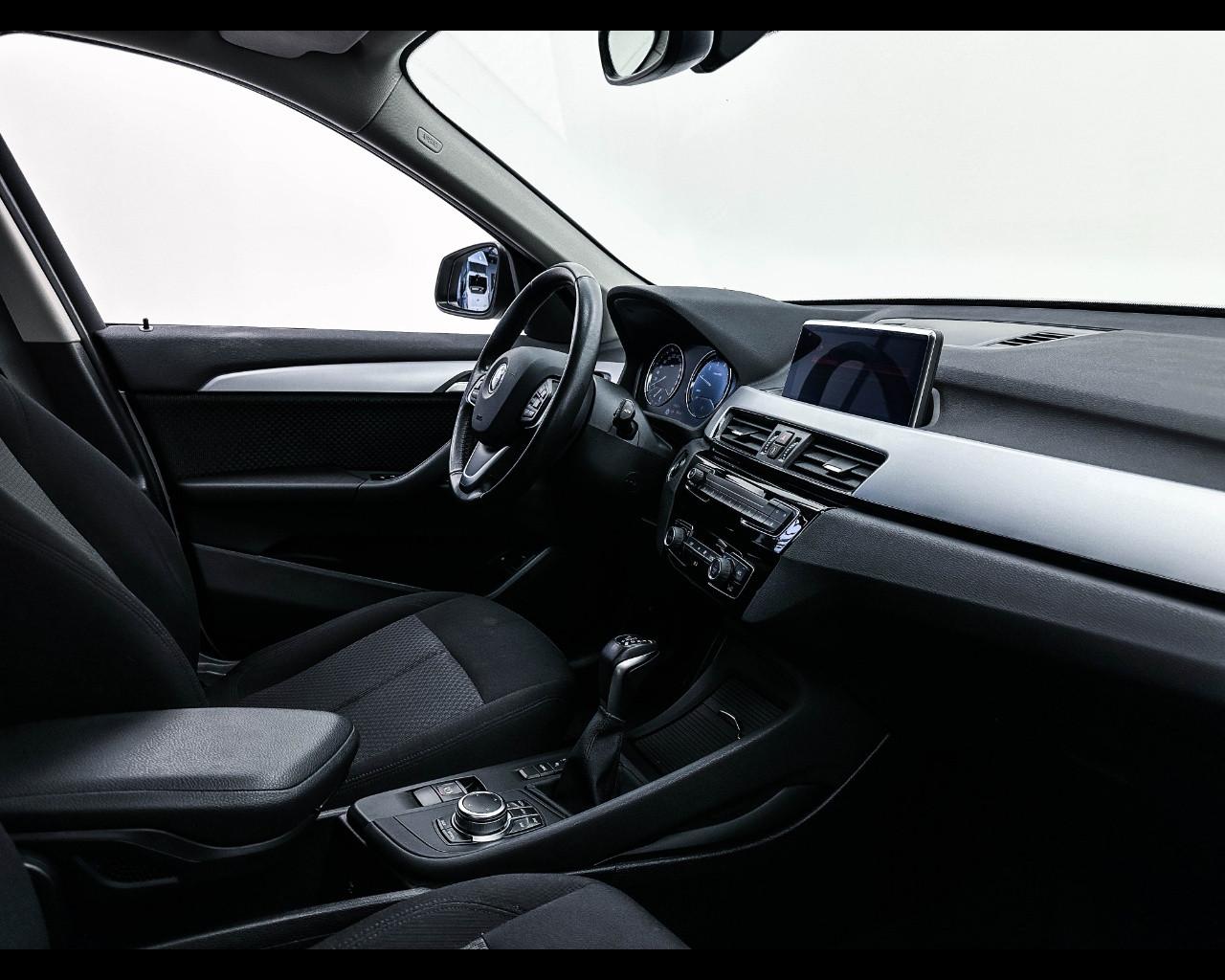 BMW X1 (F48) - X1 xDrive25e Business Advantage