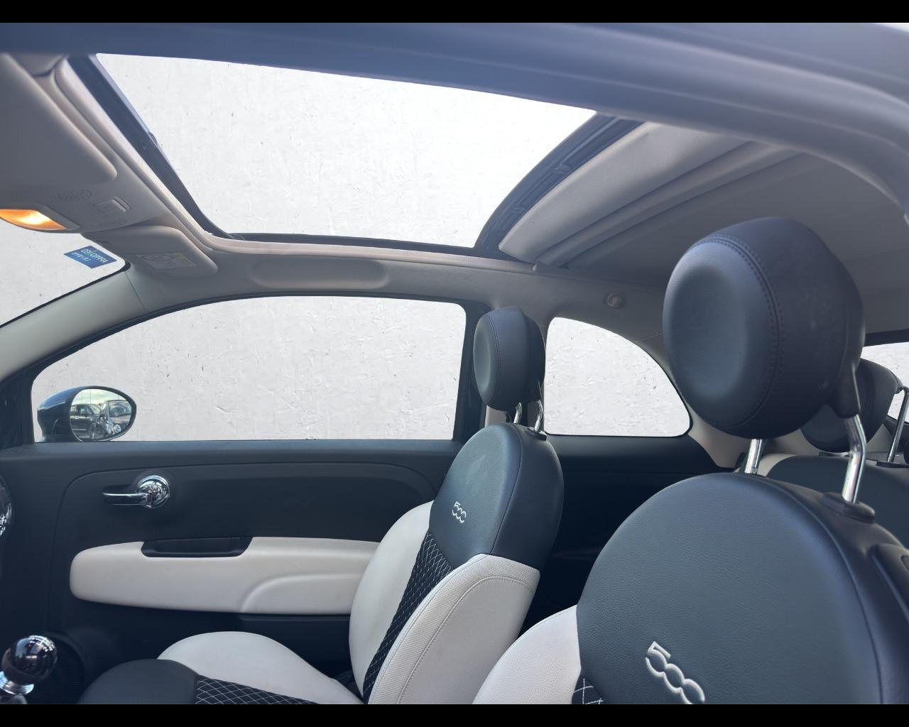 FIAT 500 (2015-2024) - 500 C 1.0 Hybrid Dolcevita