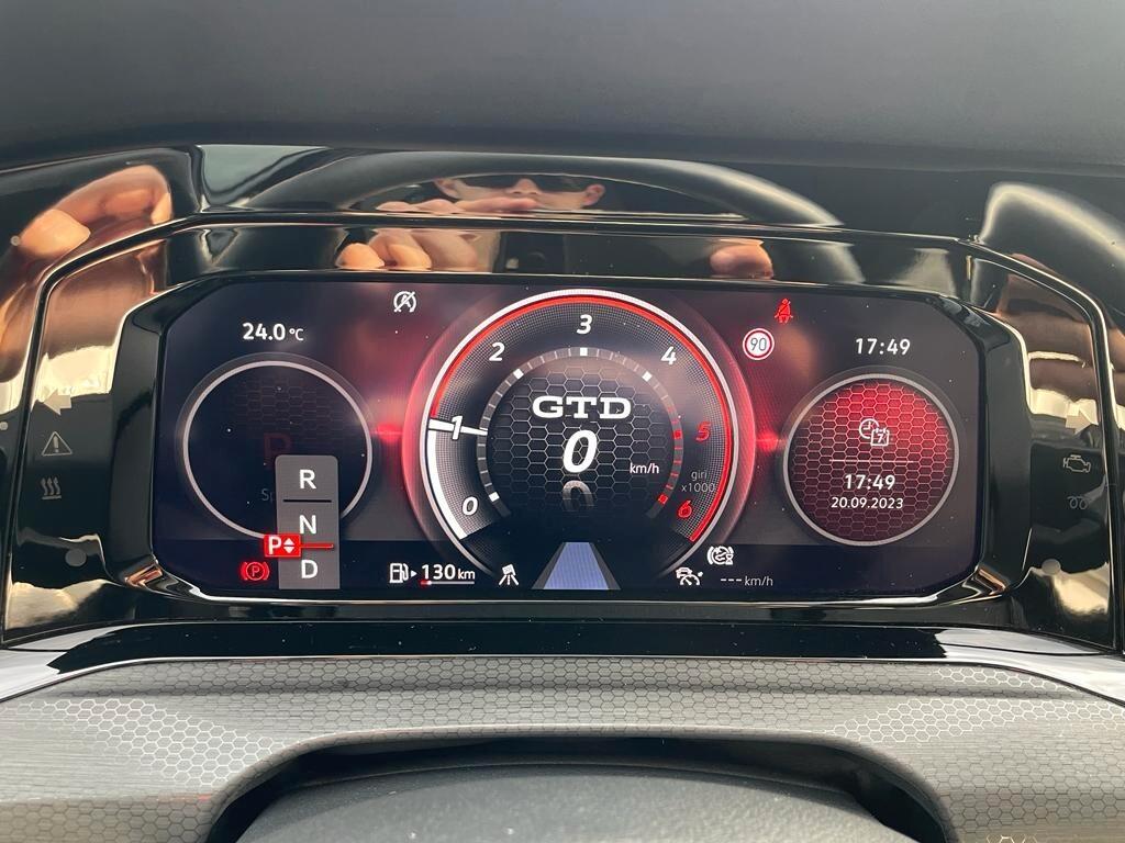 Volkswagen Golf 8 GTD 2.0 200cv DSG