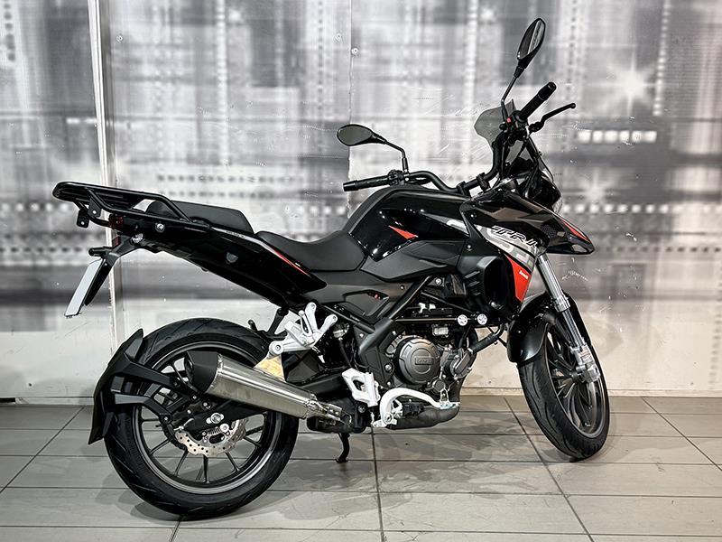 Benelli TRK 251