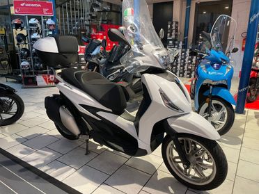 Piaggio Beverly 400 i.e.