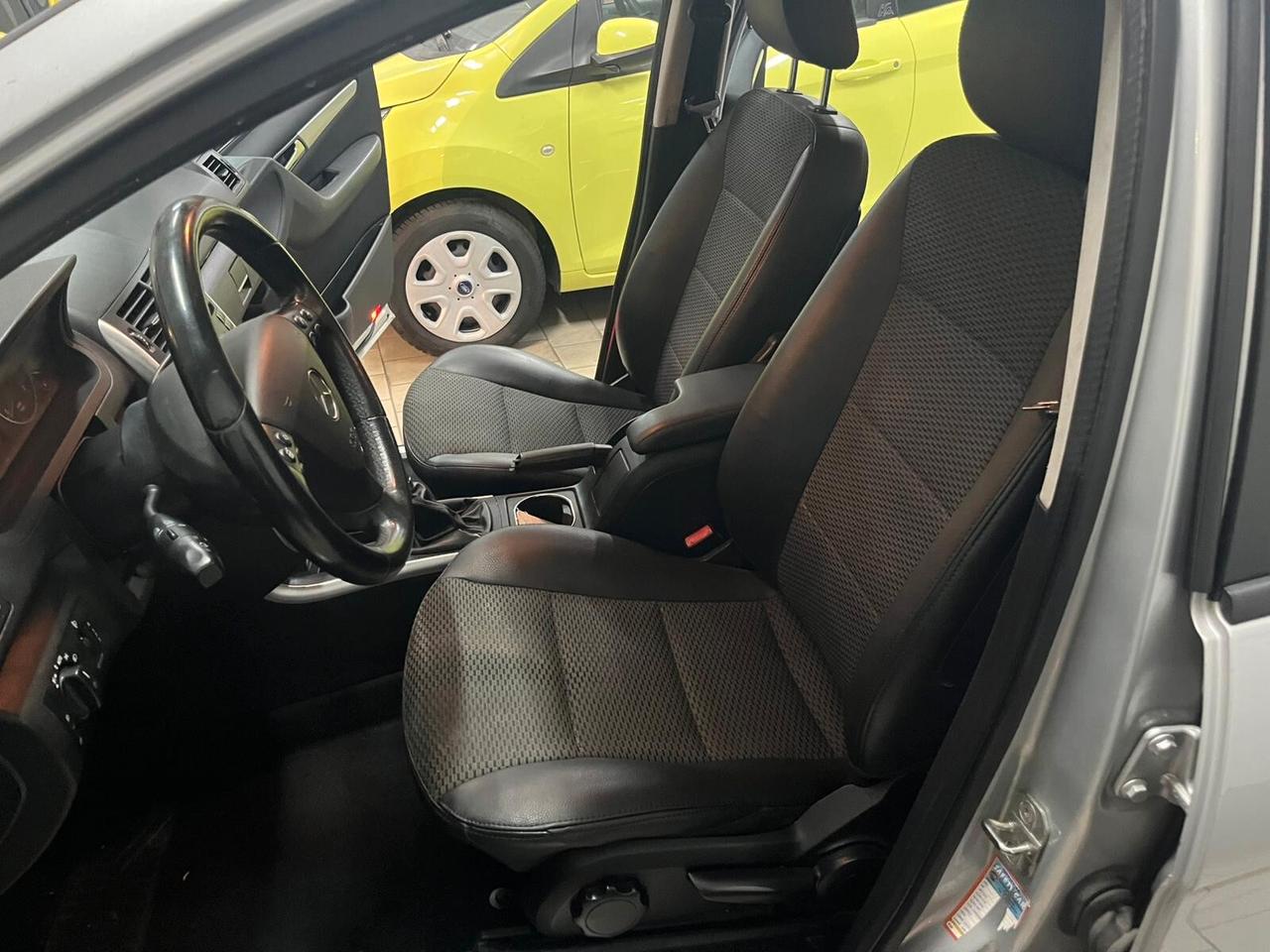 Mercedes-benz A 160 Avantgarde unico prop 2010