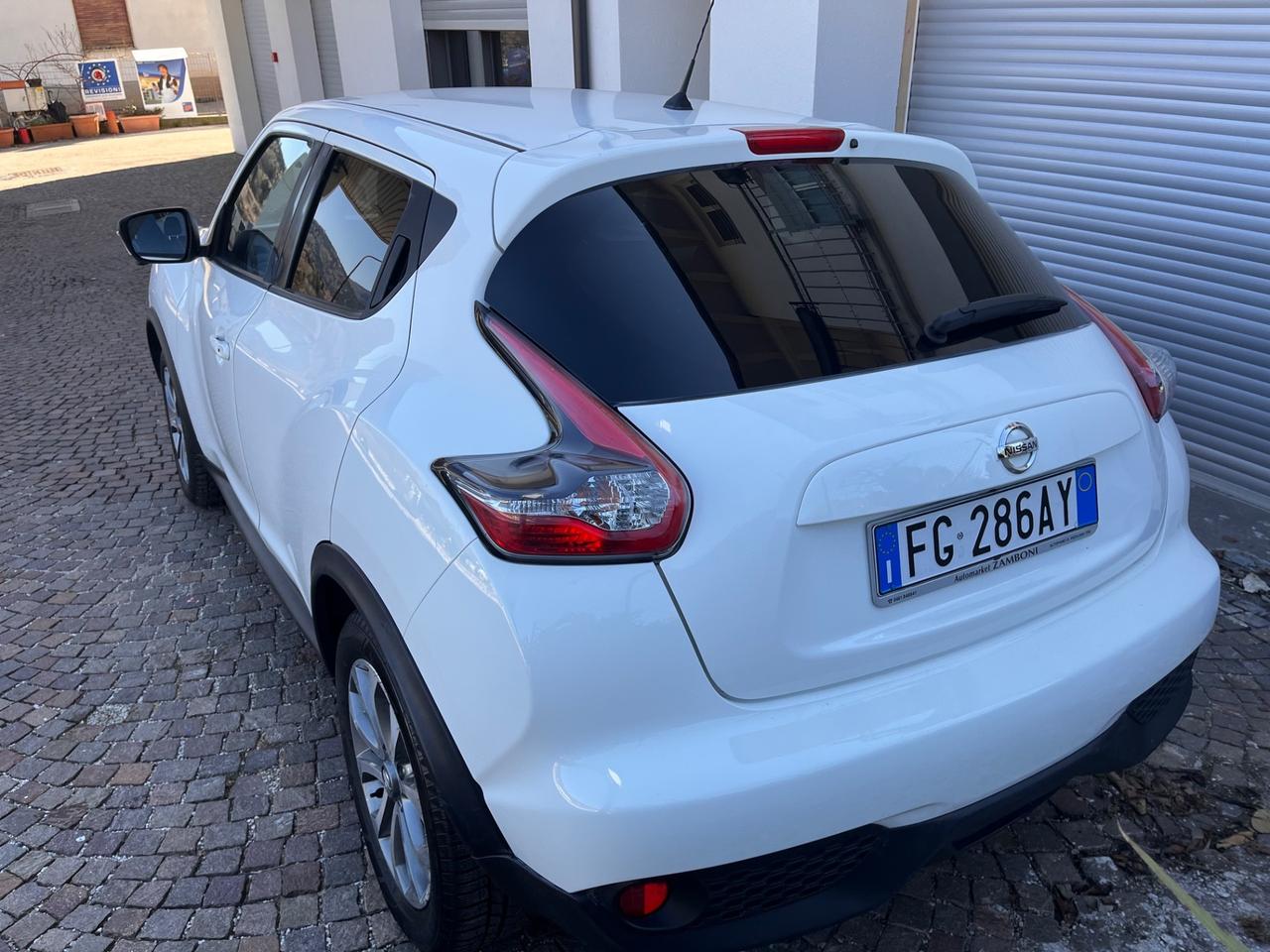 Nissan Juke 1.6 DIG-T 190 Xtronic 4WD Tekna