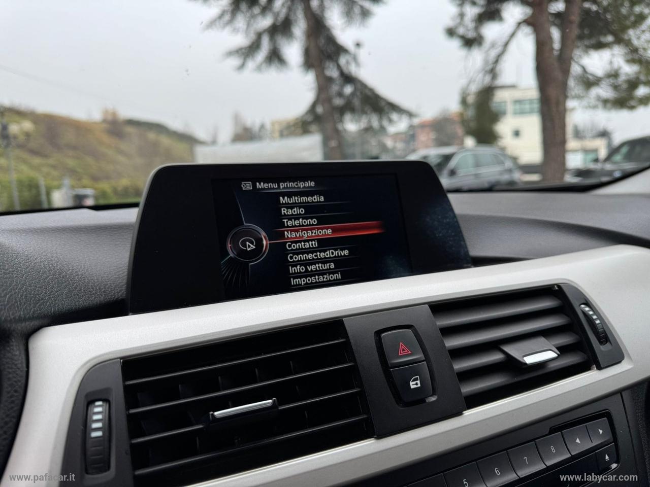 BMW 320d Touring Business aut.