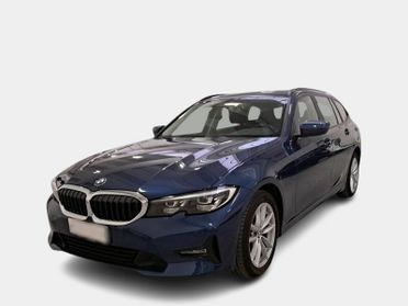 BMW 318 48V Business Advantage Touring auto