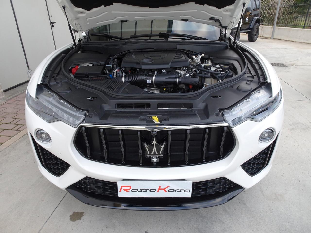 MASERATI Levante GT 2.0 Turbo 330cv PACK SPORT