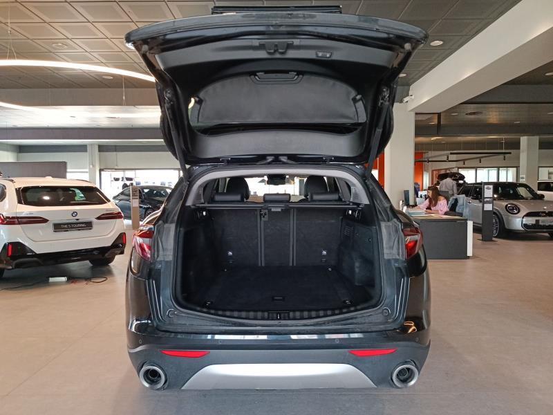 Alfa Romeo Stelvio 2.2 Turbo Executive RWD AT8
